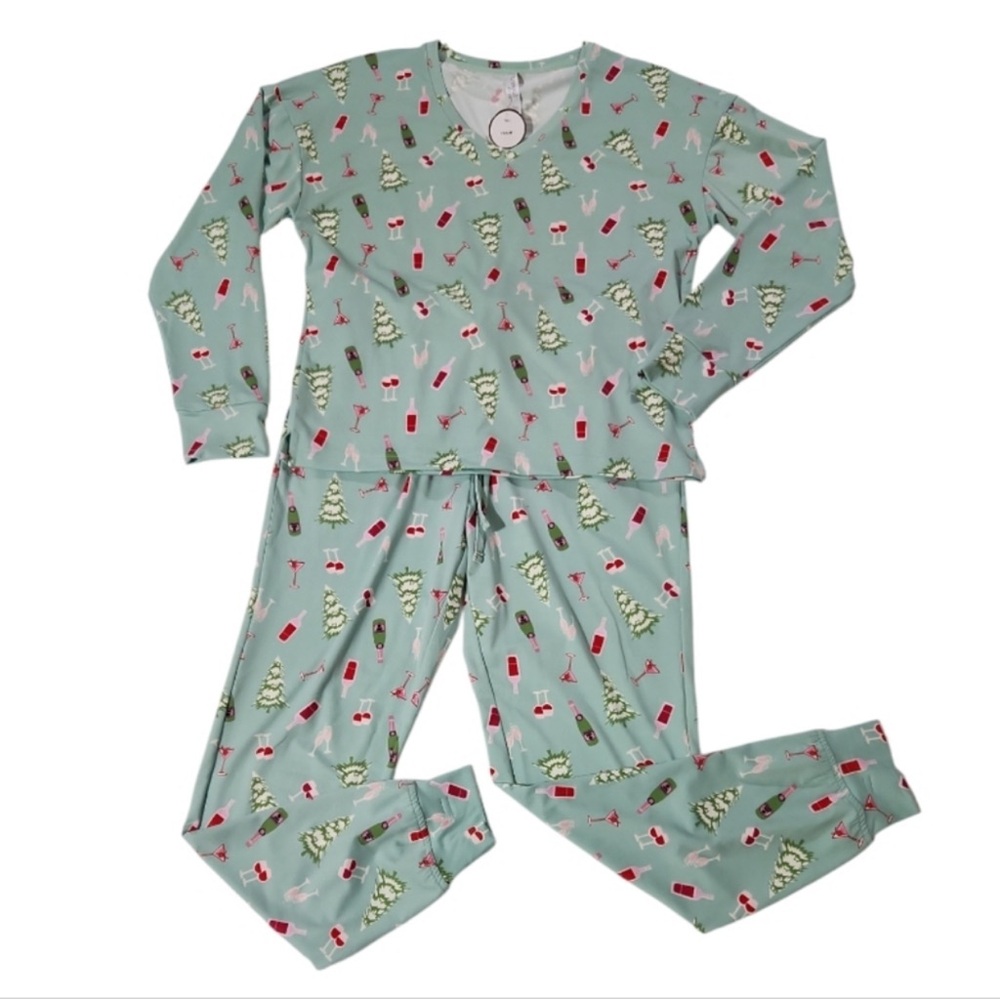 Holiday Tree Print Women's Pajama Set
